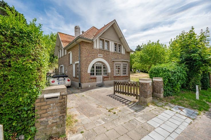 Uiterst charmante villa, rustig gelegen in een verscholen...