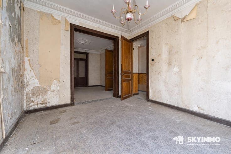MAISON AVEC ENTREPÔT +GARAGE– BELLE OPPORTUNITÉ SUR SERAING