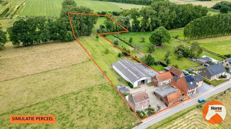 ERPE-MERE - Charmante hoeve met ruime loods op 1,33HA