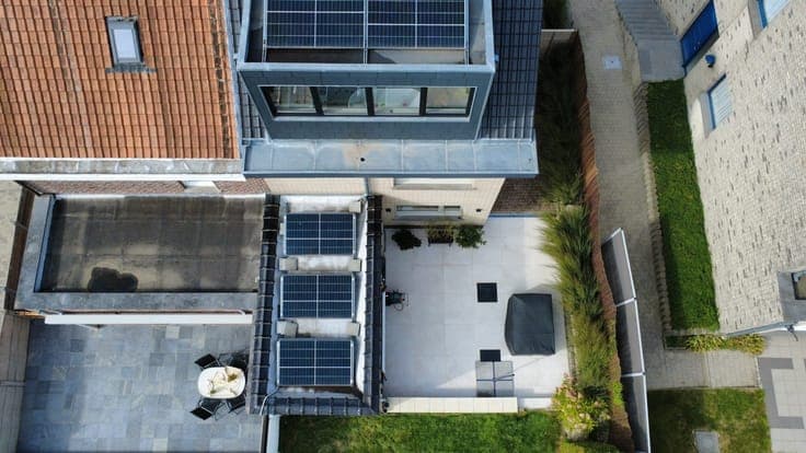 Volledig gerenoveerde woning op rustige ligging omgeven door