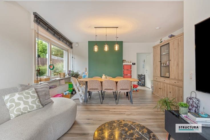 Volledig gerenoveerde woning op rustige ligging omgeven door