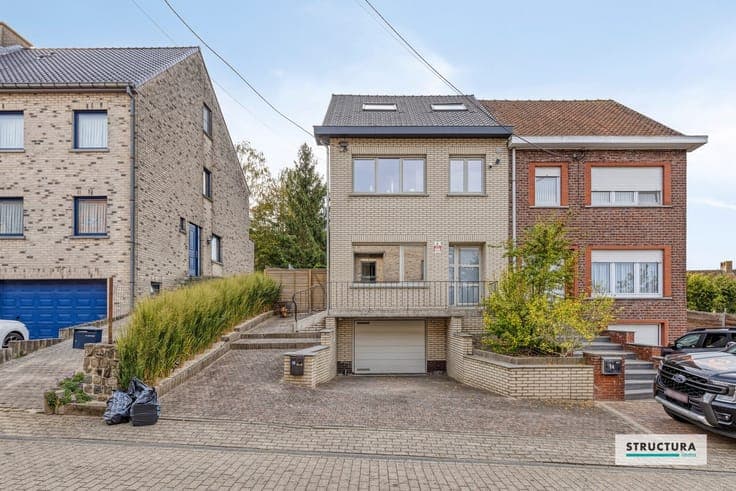 Volledig gerenoveerde woning op rustige ligging omgeven door