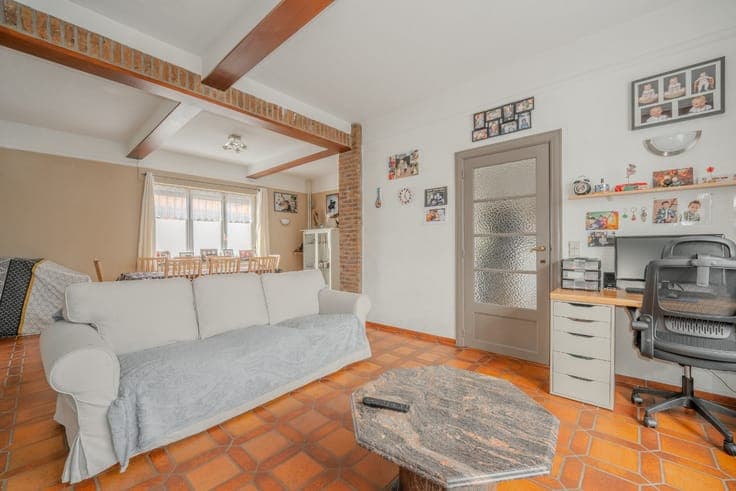 Spacious village house with three facades
