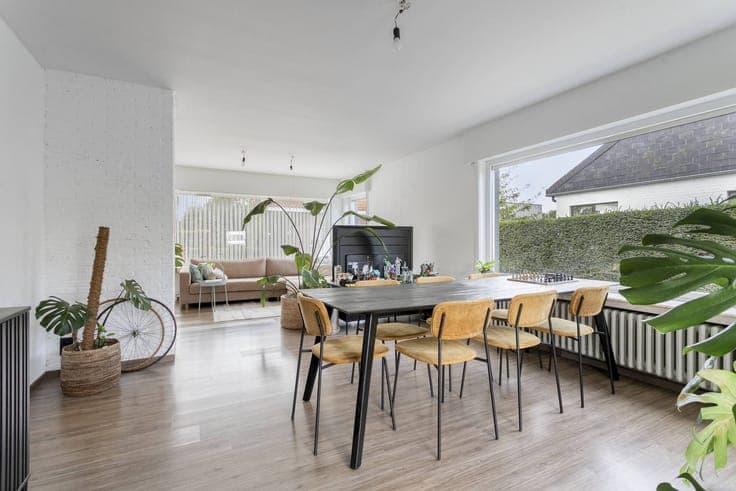 Ready to move in house with 3 bedrooms in Oostkamp