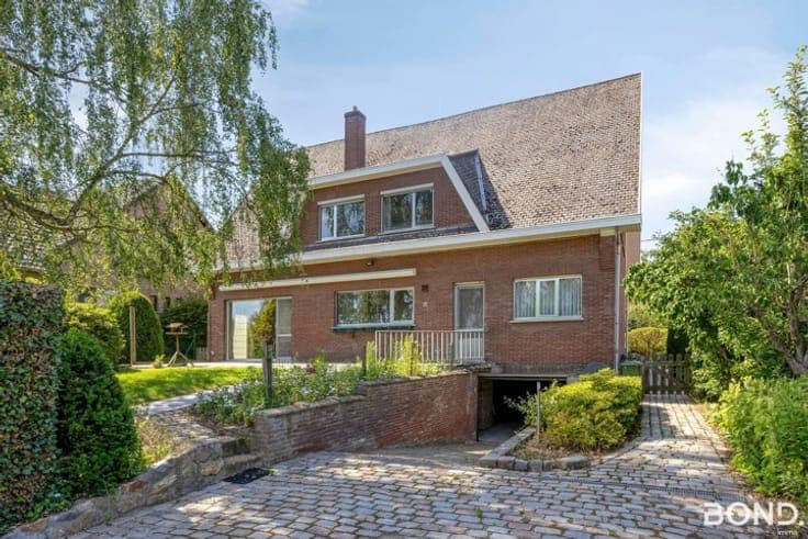 Charmante woning met ruime tuin in Rotselaar!