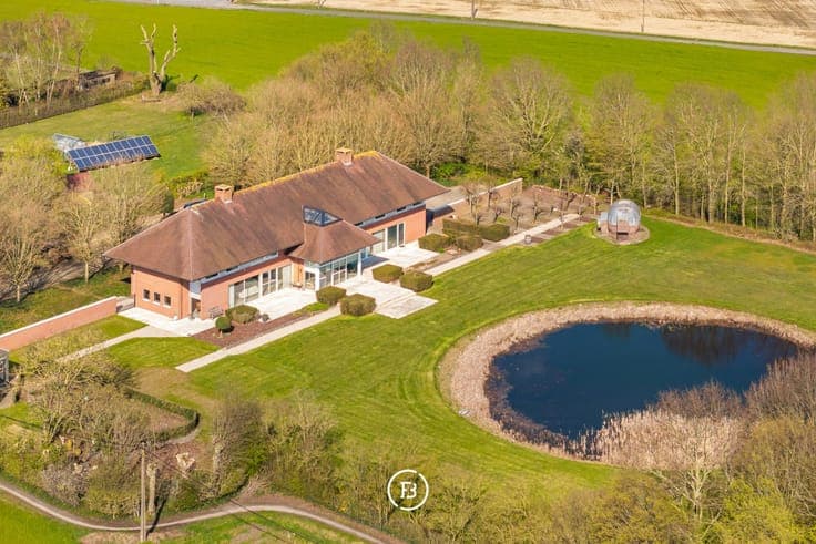 Exclusive villa