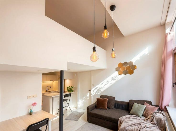 Revenue property at Marnix Place with 4 units