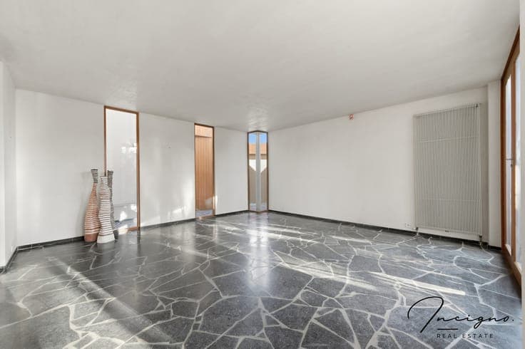 Uitzonderlijke architecturale woning met zicht op het mee...