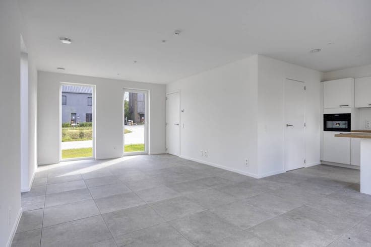 Semi-detached new-build house with 3 bedrooms for sale in Me