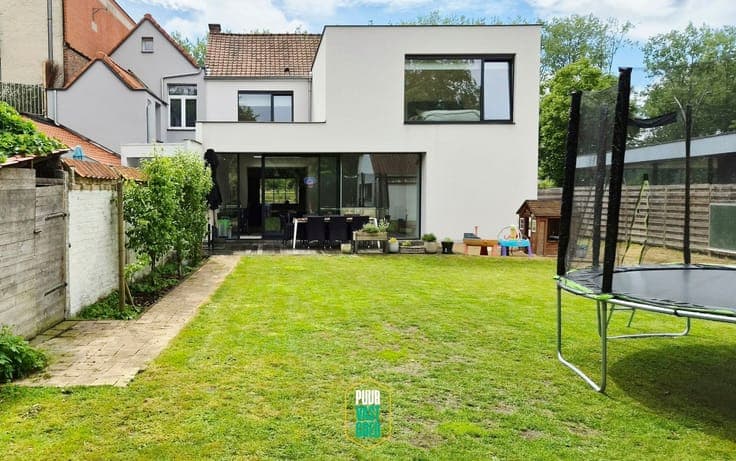 House in Assebroek