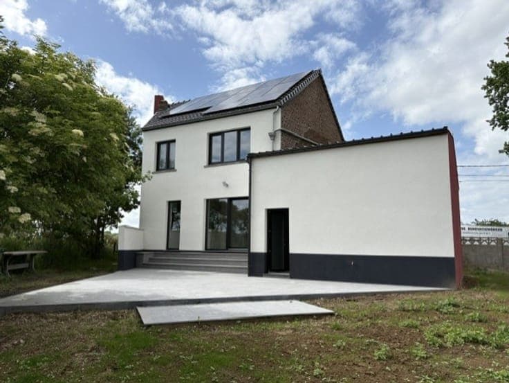 House in Landen