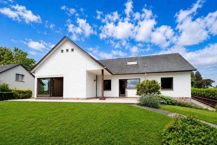 House in Neufchâteau