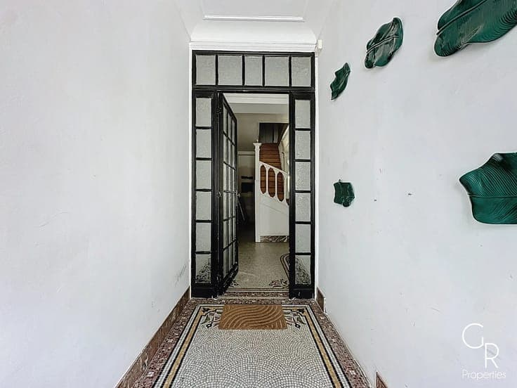 A splendid bourgeoise house dating from 1910