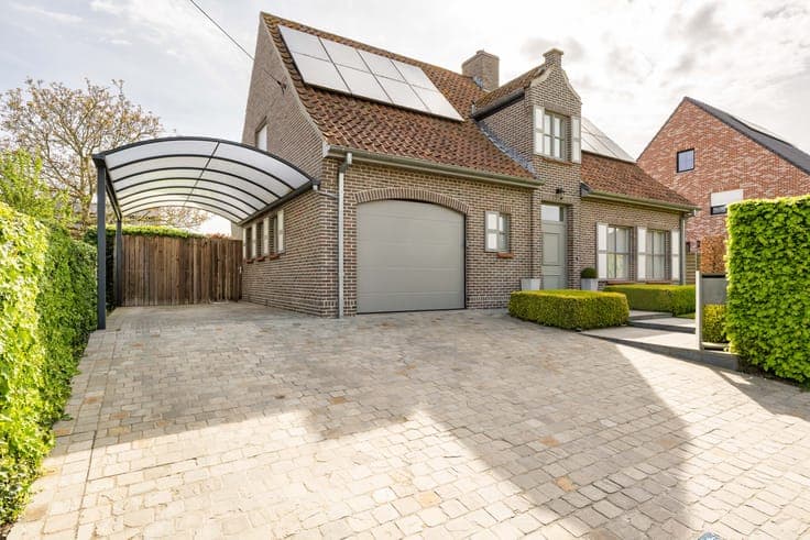 Alleenstaande woning te Meulebeke/Tielt.