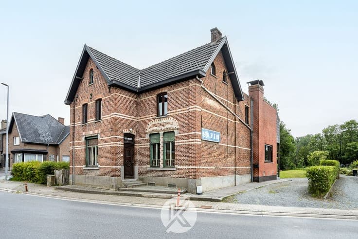 Uniek renovatieproject met ruimte en karakter