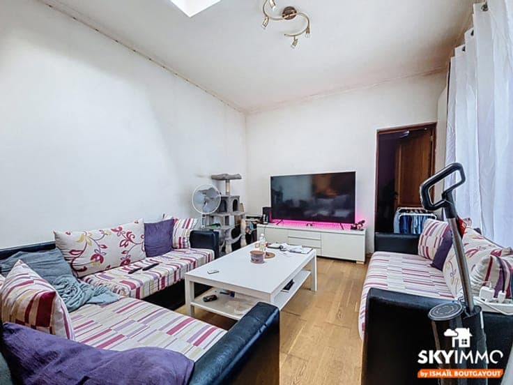 IMMEUBLE 5 UNITÉS À LIÈGE–ÉLECTRICITÉ CONFORME-IDEAL INVEST