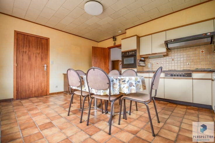 Rustig gelegen gelijkvloerse woning met royale woonopperv...