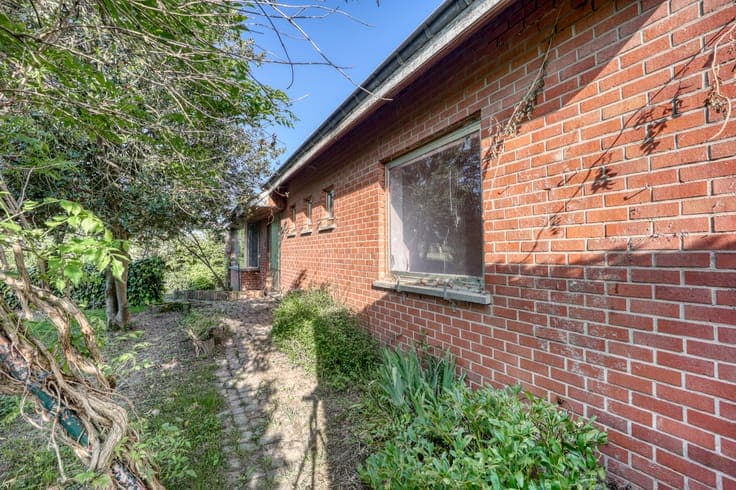 Villa à renover à proximité du centre de Marche-en-Famenne
