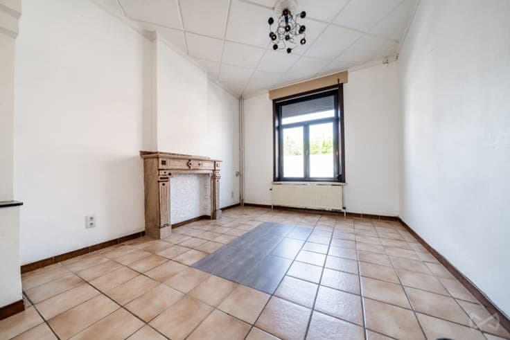 House in Monceau-sur-Sambre