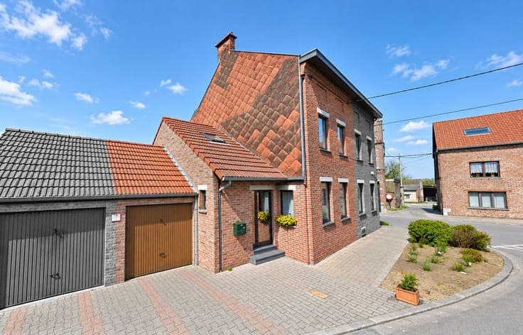 MONT-SUR-MARCHIENNE Maison 3 chambres avec garage et espace