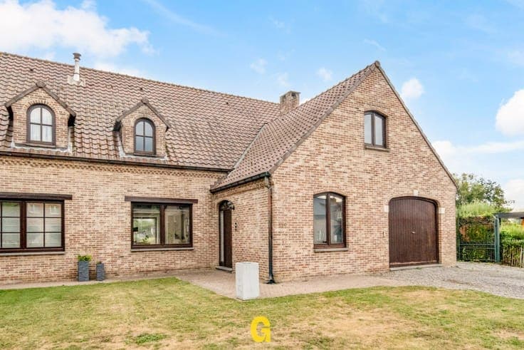 House in Bilzen-Hoeselt