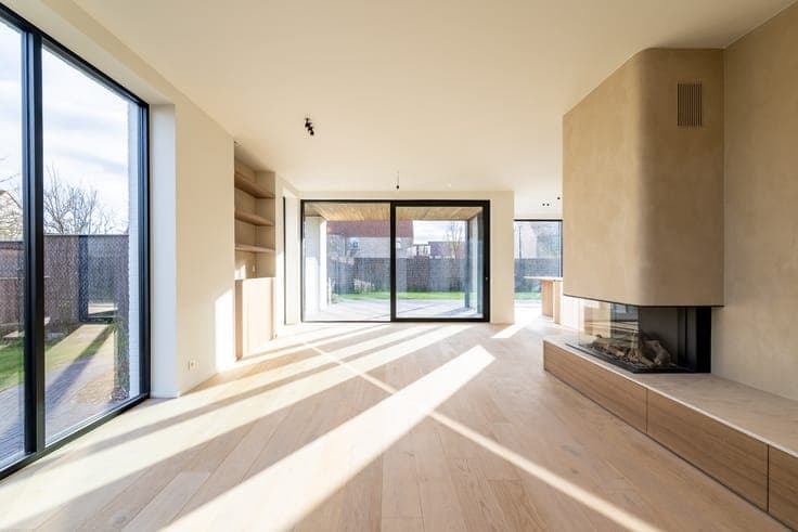 Nieuwbouwvilla gelegen op een ruim perceel te Knokke dich...