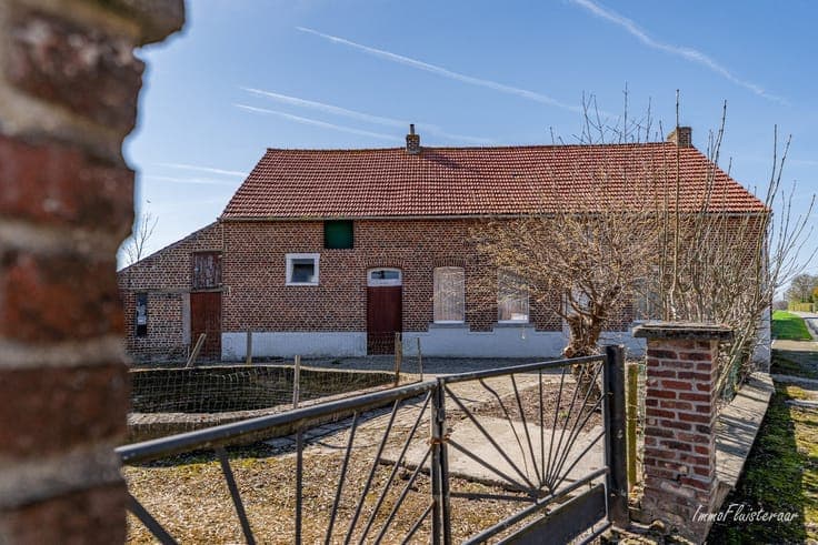 Authentic farmhouse on approximately 35 acres in Kortenaken