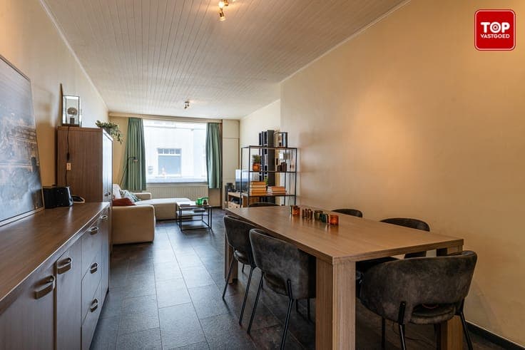 Instapklare woning met gezellige tuin op centrale ligging