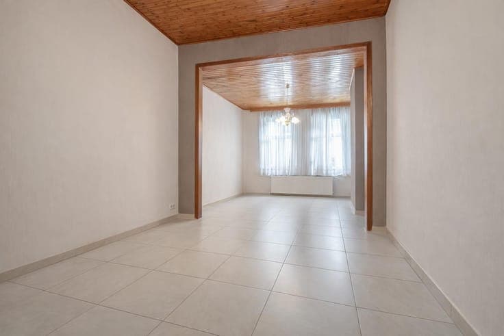 Charming four bedroom townhouse in Liège !