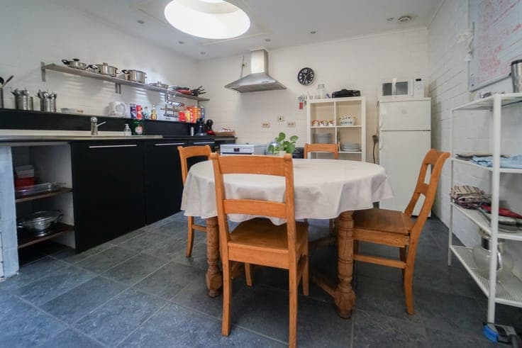 Instapklare rijwoning met 4 slaapkamers!