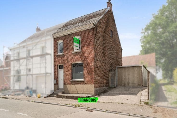 Ideal starter home or investment property in Sint-Lievens-H…