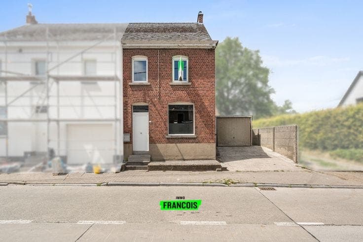 Ideal starter home or investment property in Sint-Lievens-H…