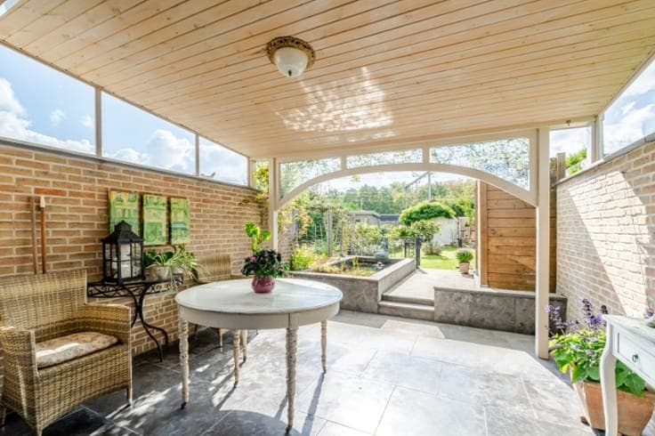 Knappe stijvolle instapklare woning - 4 slpkmrs !!
