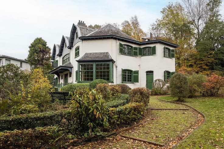 Villa Bloemenwerf by Van de Velde in Uccle