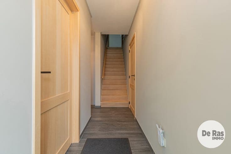 HAALTERT - Recente woning met alle comfort en mooie tuin