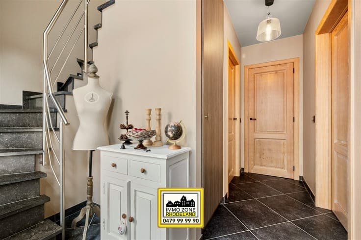 Beautiful home on a cul-de-sac near the market