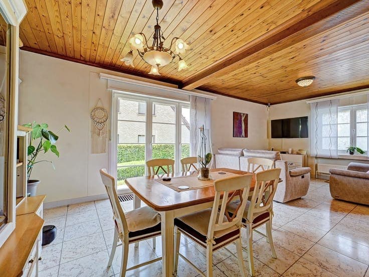 Spacious move-in ready home with sunny garden