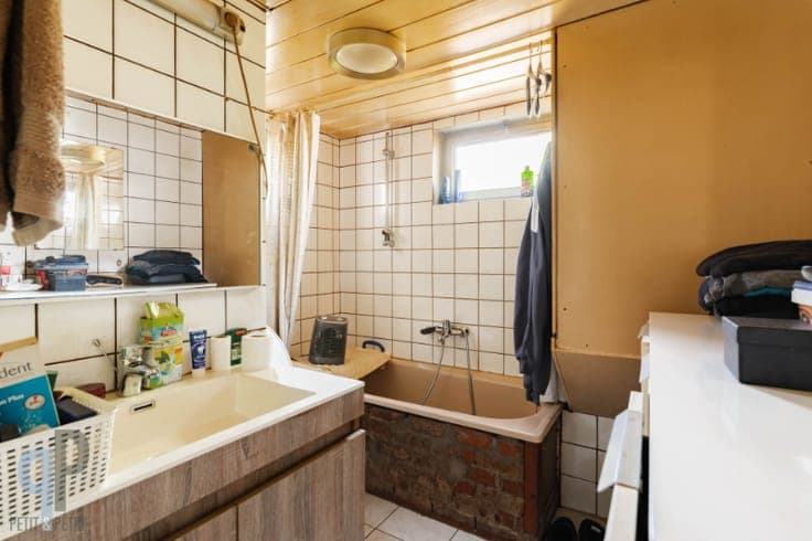 HOB met 3 slaapkamers, tuin en garage