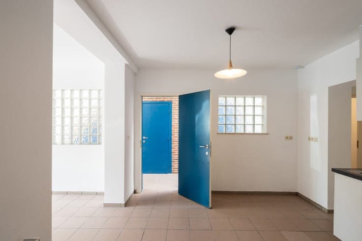 Investment Property with 2 apartments in Auderghem