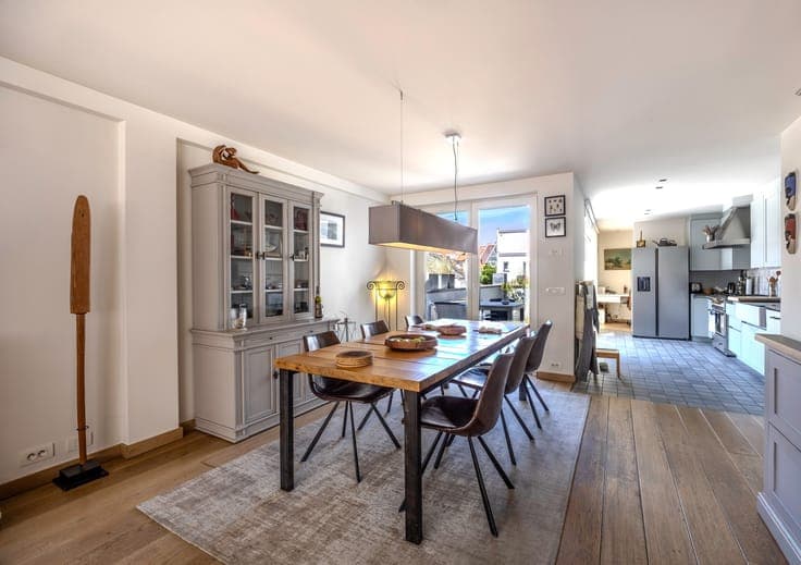 Verzorgde bel-étagewoning te Duinbergen