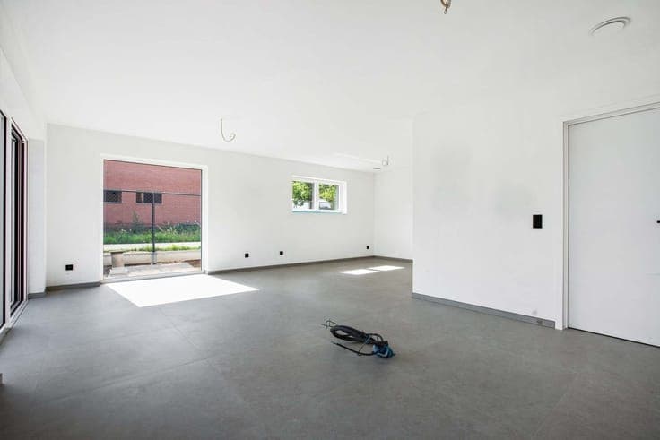Knappe nieuwbouw woning op een rustige locatie!