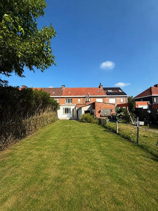 Rustig gelegen woning met tuin en 4 slaapkamers