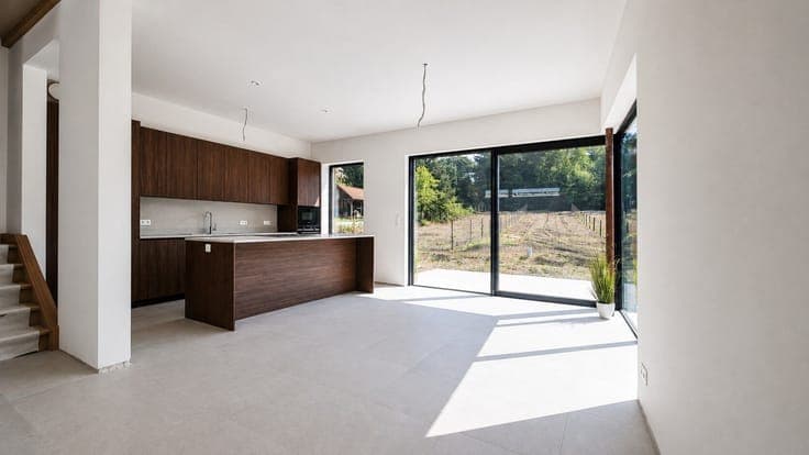 Architectural new build home, 6% taxes possible
