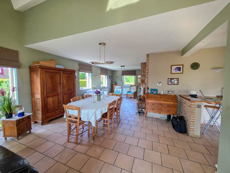 House in Pont-À-Celles Buzet