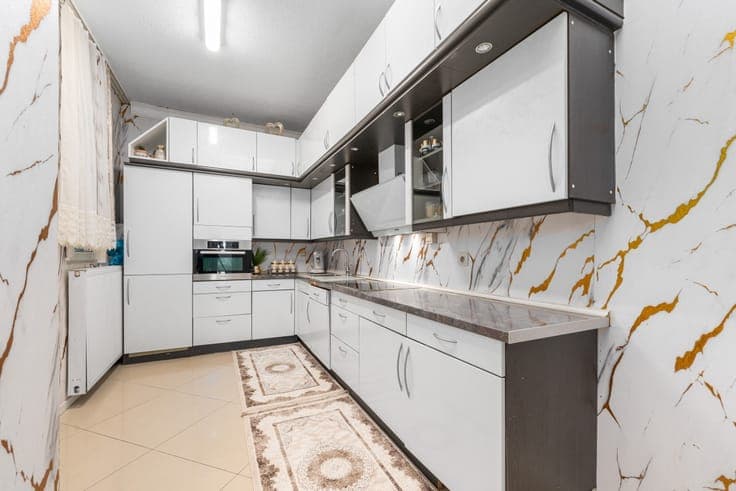 Spacious townhouse in Sint-Niklaas