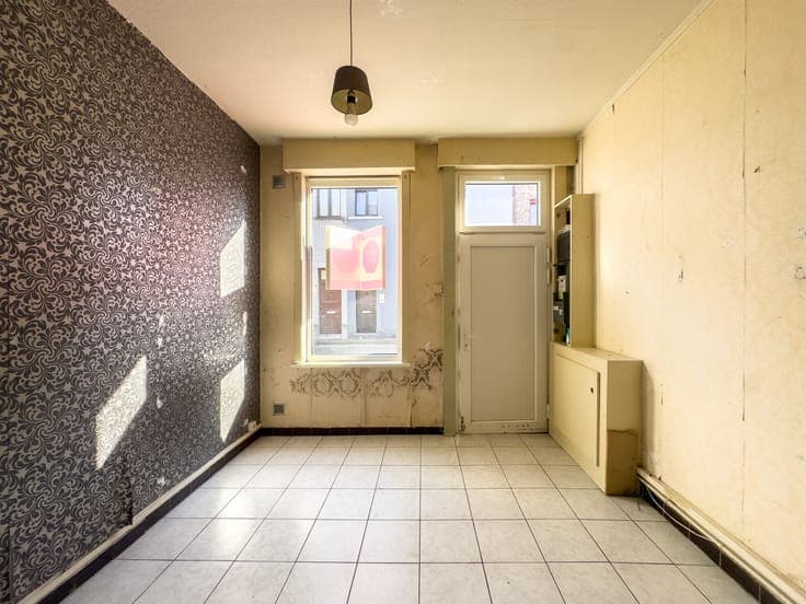 Te renoveren starterswoning, met 2 slaapkamers, in Wetteren
