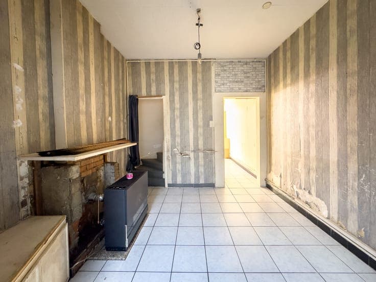 Te renoveren starterswoning, met 2 slaapkamers, in Wetteren