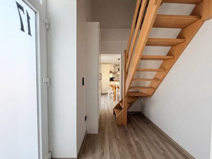 A house that was renovated in 2019, located in HEERS.