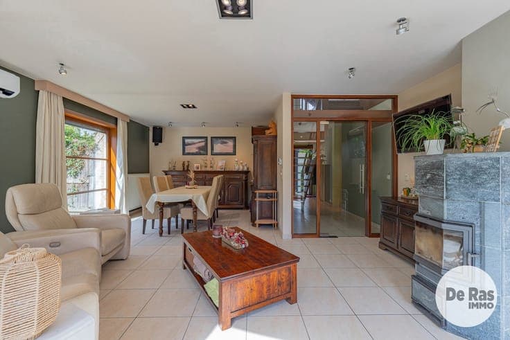 LEDE - Perfect onderhouden woning op een rustige locatie