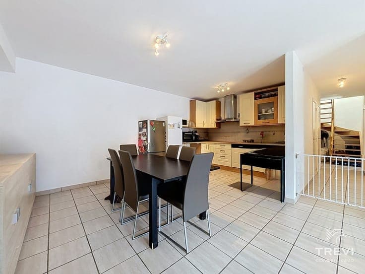Duplex 3 chambres avec terrasse proche du centre